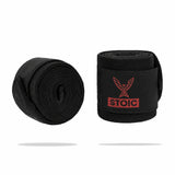 Wrist Wraps de Stoic brindan soporte y estabilidad a las muñecas, reduciendo el riesgo de lesiones y mejorando el control en levantamientos pesados
